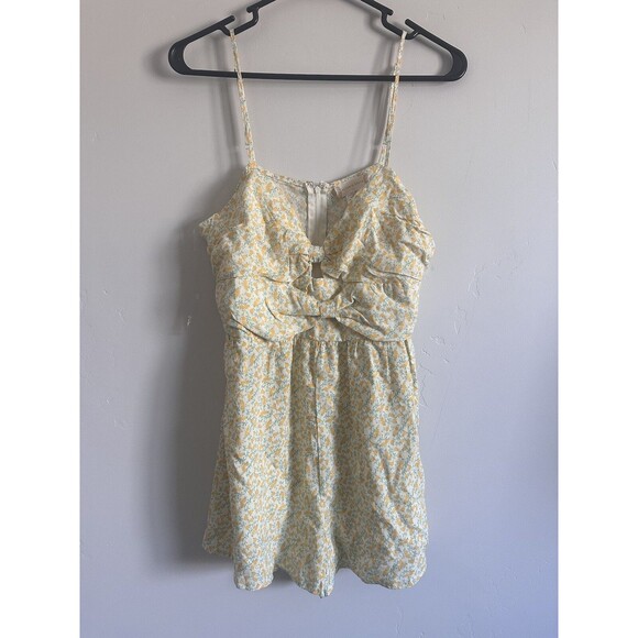 Altar’d State Yellow Romper - Picture 1 of 5